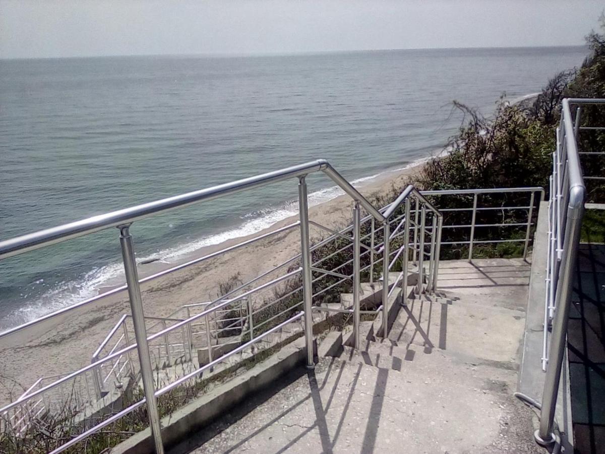 Silver Beach A98 Бяла Екстериор снимка