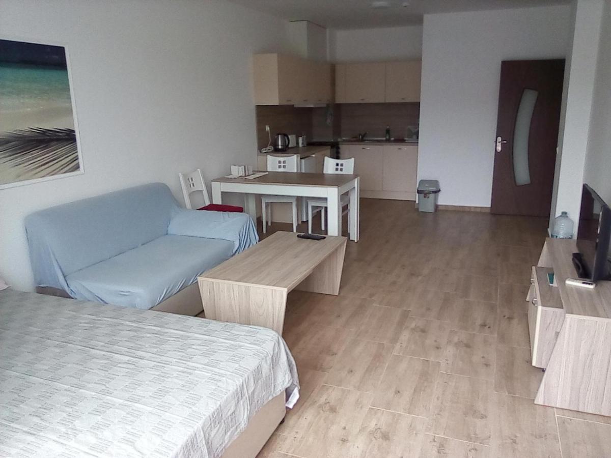 Silver Beach A98 Бяла Екстериор снимка